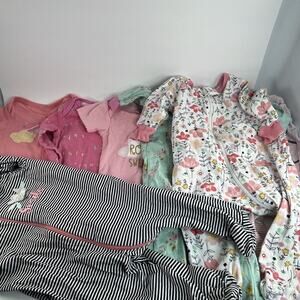 Gerber Baby Girl Lot 7 Pack 0-3M Bodysuits + Sleepers Floral